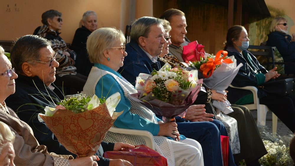 В Кронштадте отметили Международный день пожилого человека