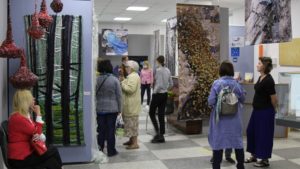 В зале Арт Курорт открылась выставка Гильдии текстилщиков