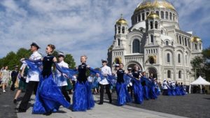 Начался прием заявок на участие в фестивале танца «Кронштадтский вальс»