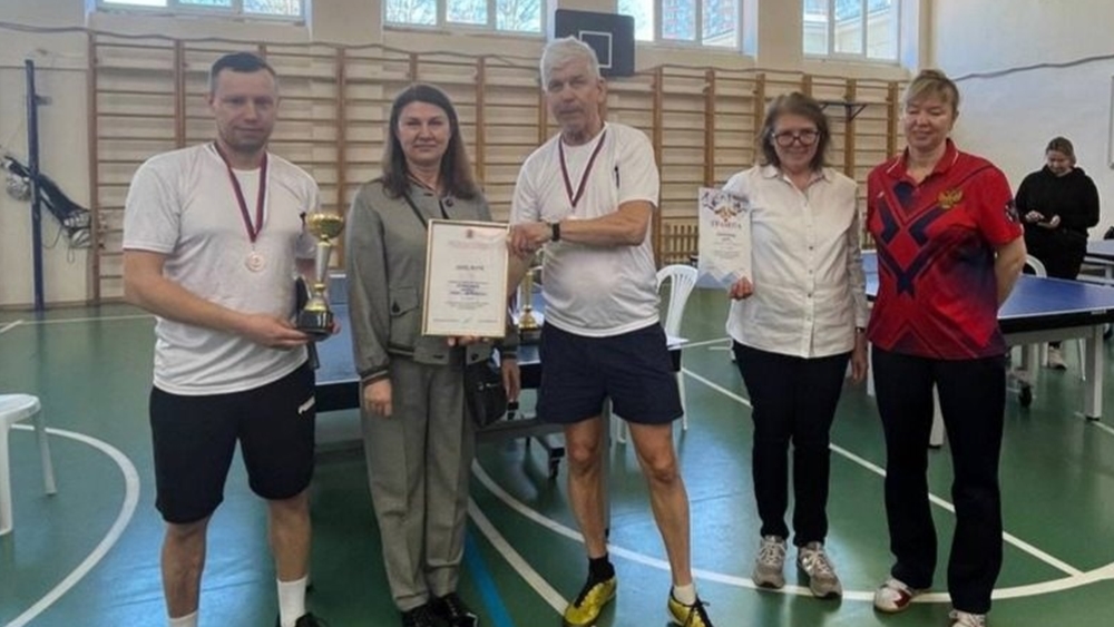 Дружинники Курортного района завоевали серебро на соревнованиях по теннису