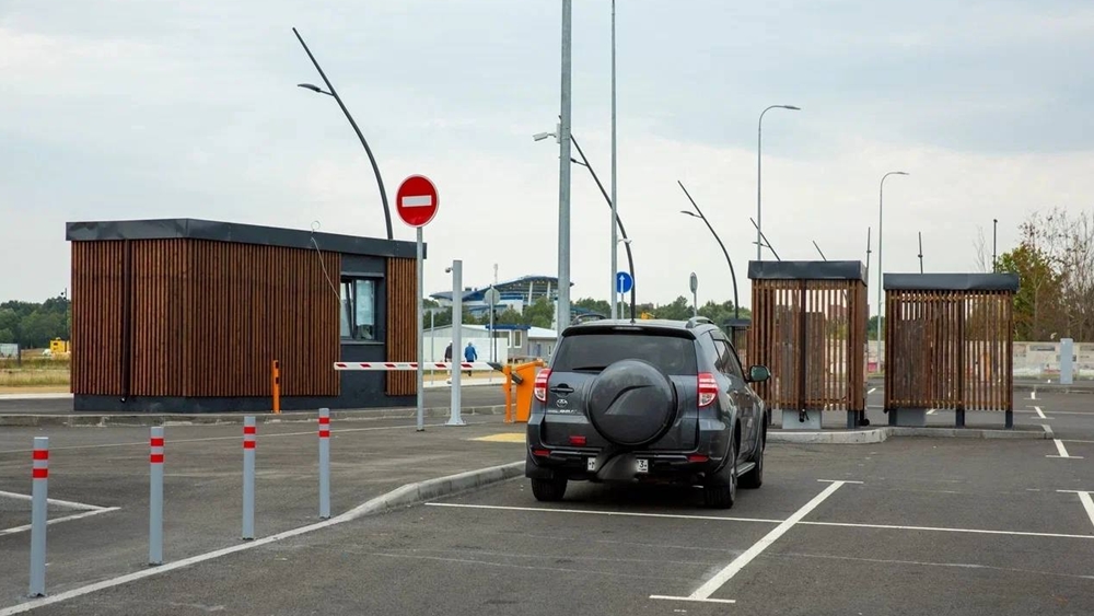 В Кронштадте завершилось строительство двух автостоянок