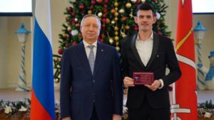 В Смольном вручили награду тренеру-преподавателю СШОР им. В.Коренькова