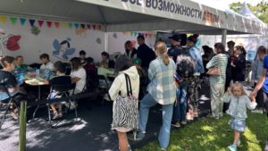 Большой семейный фестиваль прошел в Курортном районе