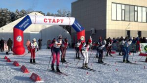 На стадионе «Спартак» собрались лучшие лыжники Петербурга