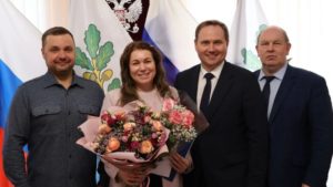 Главы Курортного района и Сестрорецка поздравили военного комиссара
