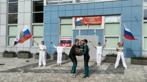 В Курортном районе в дни голосования прошел тематический флешмоб
